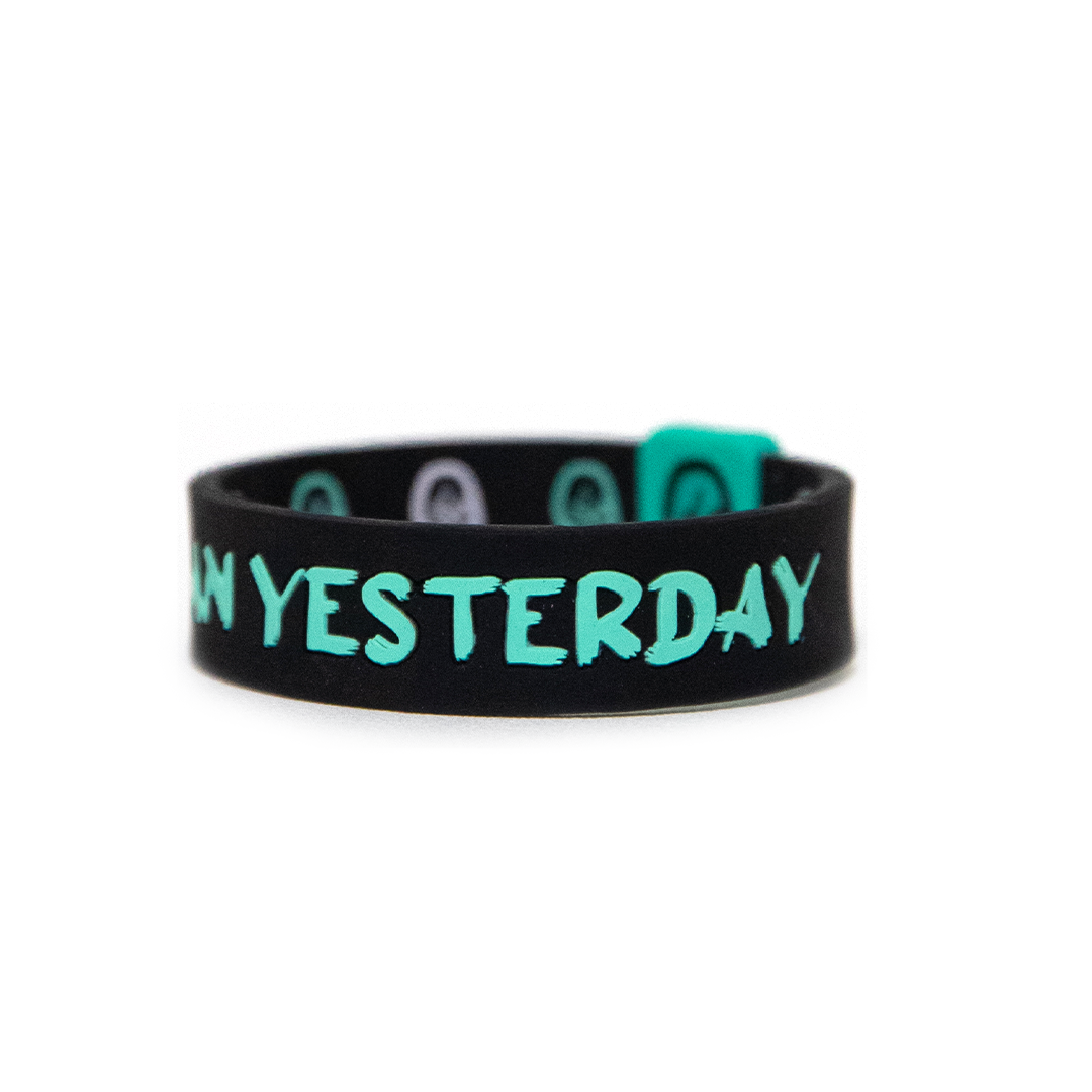 Deuce Legacy Wristband | Be &gt; Than Yesterday